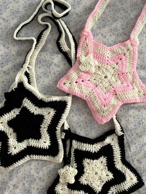 link attached for the yarn i used for this
star bag crochet
#affiliatelink Crochet Star Cardigan, Crochet Bag Star, Star Crochet Bag, Cross Body Bag Pattern Free, Crochet Star Bag, Crochet Star Pattern, Y2k Crochet, Crochet Store, Star Bag