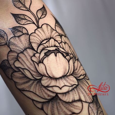 160+ Gorgeous Peony Tattoos Designs With Meanings (2022) - TattoosBoyGirl Tattoo Genou, Whip Shading Tattoo, Stippling Tattoo, Shading Tattoo, Peony Flower Tattoos, Mother And Son Tattoo, Round Tattoo, Miami Tattoo, Peony Tattoo