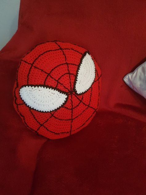 Spiderman cushion Spiderman Pillow Crochet, Crochet Spider Man Pillow, Crochet Spiderman Blanket, Spiderman Pillow, Crochet Minnie Mouse Hat, Spiderman Crochet, Crochet Spiderman, Spiderman Blanket, Spiderman Decorations