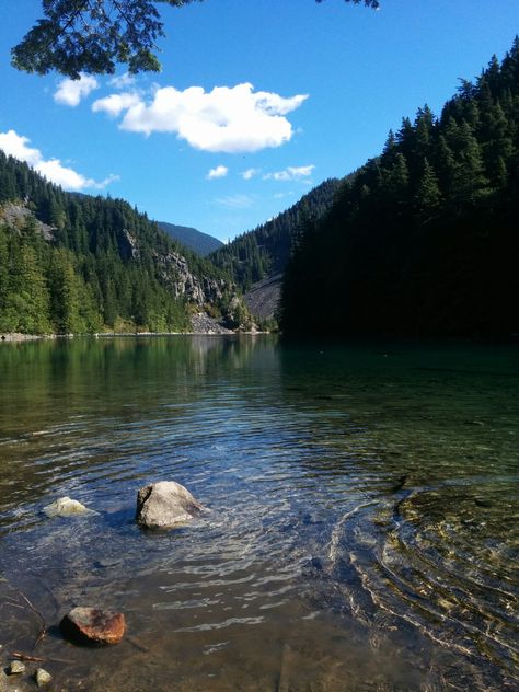 Lindeman Lake, Chilliwack Bc, Vsco Nature, Tiktok Ideas, Call Of The Wild, Ture Love, Beautiful Lakes, Green Space, Lake Life