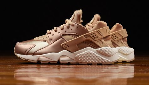 Nike Air Huarache Ultra, Womens Nike Shoes, Huraches Nike, Robes Vintage, Nike Shoes Cheap, Cheap Nikes, Womens Nike, Nike Air Huarache, Air Huarache