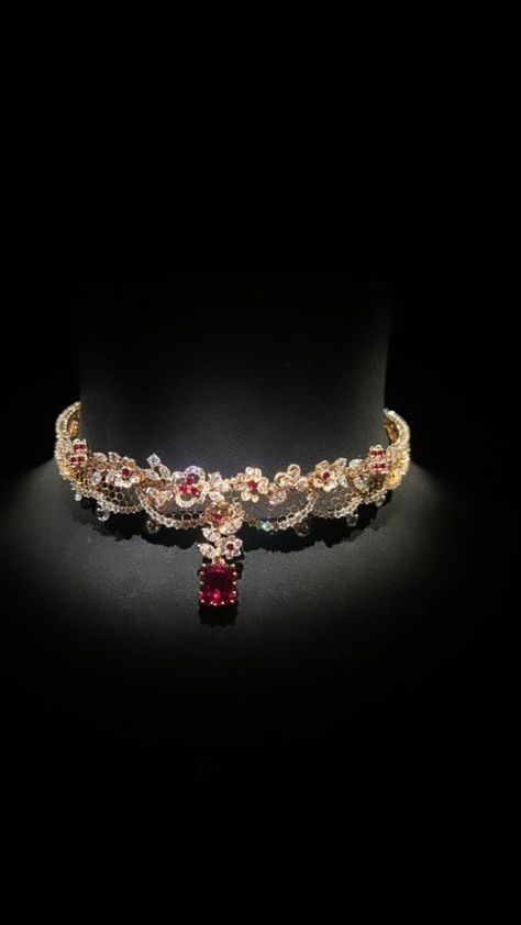 Luxury Ruby Jewelry With Stones, Luxury Ruby Jeweled Necklace, Luxury Ruby Jewelry With Intricate Design, Luxury Red Ruby Jewelry With Intricate Design, Luxury Victorian Ruby Jewelry, Fancy Jewellery Designs, Expensive Jewelry Luxury, Turkish Jewelry, Fancy Jewellery