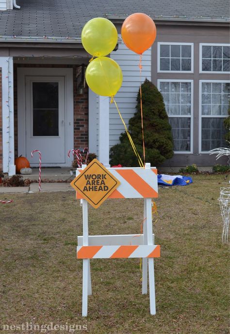 DIY party sign Rubble Birthday, Construction Site Birthday Party, Construction Birthday Party Ideas, Construction Party Decorations, Tractor Birthday Party, Construction Theme Birthday Party, 2nd Birthday Party For Boys, Diy Construction, Construction Theme Party