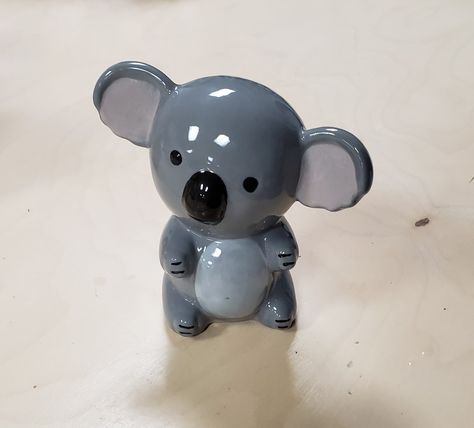 Clay Koala Bear, Air Dry Clay Koala, Koala Clay Sculpture, Air Clay Animals, Koala Ceramics, Koala Pottery, Koala Sculpture, Clay Koala, Pottery Figures