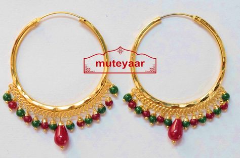 Gold Polished Punjabi Traditional Big Earrings Bali set J0387 Check more at https://www.muteyaar.com/gold-polished-punjabi-traditional-big-earrings-bali-set-j0387/ Punjabi Bali Earrings Gold, Bali Earrings Gold, Earrings Bali, Pearl Earrings Designs, Ear Pin, Bali Earrings, Kundan Jewelry, Antique Jewellery Designs, Baby Earrings