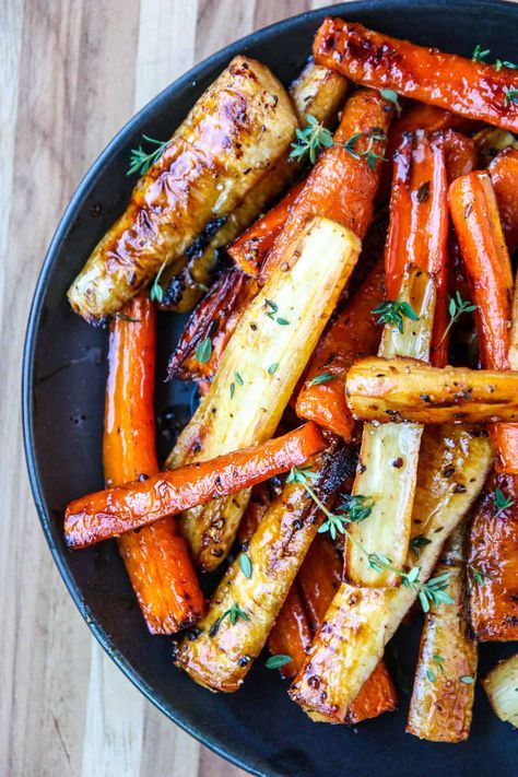 Maple Carrots And Parsnips, Roast Vegies Recipes, Roasted Veggies Christmas Dinner, Sides To Go With Roasts, Christmas Parsnips And Carrots, Honey Glazed Carrots And Parsnips, Honey Roast Parsnips, Honey Roast Vegetables, Roasted Carrots Parsnips Brussel Sprouts