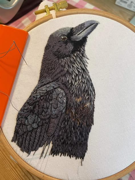 Raven Embroidery Pattern, Jackalope Embroidery, Embroidery Raven, Raven Embroidery, Crow Embroidery, Black On Black Embroidery, Realistic Embroidery, Embroidered Animals, Embroidery Artwork