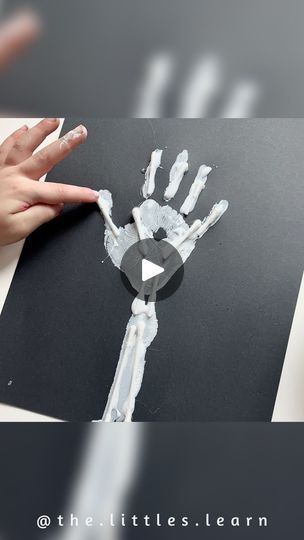 62K views · 2.3K reactions | 💀 Skeleton Handprint Art 🎨 This fun art project makes a sweet Halloween keepsake!! It will also look super cute up on the wall! ✨ Follow @the.littles.learn for more fun activities for kids! ✨ To make this craft you’ll need: • Black paper • White paint • Glue • Q-tips • A hand! 🖌 Simply paint a little hand and arm white and print it onto the black paper. Use glue to attach q-tips like bones. Ta-da!!! So easy and fun! How cute would it be to make one every year and display them down the hallway during the spooky season!! #thelittleslearn #craftideasforkids #easycraftsforkids #easycraft ##easycrafts #sciencecrafts #steamactivities #activitiesfortoddlers #activitiesforkids #activitiesforchildren #preschoolactivities #kidshalloween #halloweencraft #halloween Skeleton Arm, Creative Halloween Decorations, Science Crafts, Cool Art Projects, Handprint Art, Halloween Crafts For Kids, Toddler Learning Activities, Fun Art, Easy Crafts For Kids