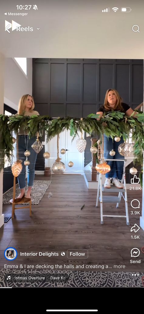 Holiday Decor Hacks, Christmas Lights Inside, Christmas Lights Outside, Simple Holiday Decor, Christmas Entryway, Artificial Snow, Ornament Garland, Shower Curtain Rod, Green Garland