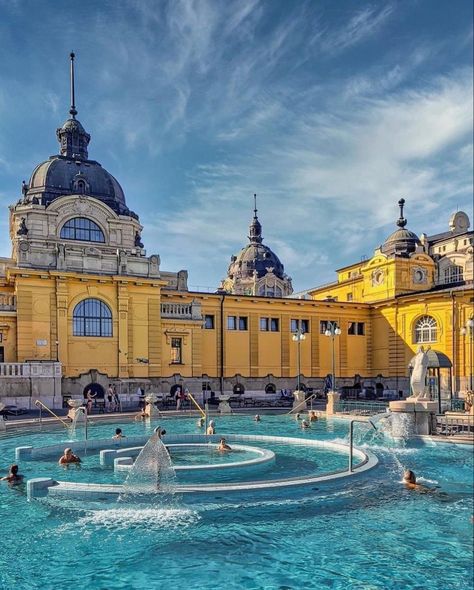 Széchenyi Thermal Bath, Budapest, Hungary 🇭🇺 📸 Photo © by @aginoszek 🙌 https://www.instagram.com/love__europe Szechenyi Baths Budapest Hungary, Budapest Hungary Photography, Budapest Hungary Aesthetic, Budapest Baths, Szechenyi Baths, Hungary Aesthetic, Budapest Vacation, Budapest Aesthetic, Budapest Thermal Baths