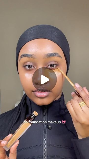 Makeup tutorials on Instagram: "No foundation makeup🥰🥰🔥🔥Tag your makeup bestie. Follow 👉🏾@finaafricanhairbraiding 👈🏾 for braids inspo Follow👉🏾 @bhcoskin for skincare @laced.journ _____________________________________ . _____________________________________ . . #melaninmakeup #melaninmakeupdaily #makeupforblackwomen #makeup #melaninpoppin #blackgirlmagic #makeupartist #melanin #mua #explorepage #wakeupandmakeup #melaninbeautiesunite #undiscovered #melaninmagic #muas #melaninbeauty #makeuptutorial #melaninqueen #blackgirlmakeup #beauty #brownmelaninmua #makeupformelaningirls #makeuplooks #brownmelaninmakeup #undiscoveredmuas #explore #makeupforwoc #makeupaddict #blackmua #makeupformela" Natural Makeup For Black Women No Lashes, Brown Natural Makeup, No Foundation, Foundation Makeup, Melanin Poppin, Makeup For Black Women, No Foundation Makeup, Makeup Tutorials, Makeup Addict