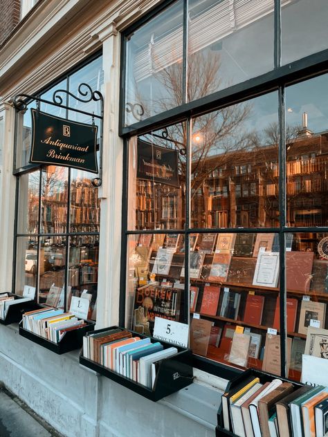 The Best Bookstores in Amsterdam Bookshop Owner Aesthetic, Bookstore Owner Aesthetic, Antique Bookstore, Street Bookstore, Amsterdam Shops, Amsterdam Cafe, Amsterdam Street, Bookstore Design, Book And Coffee