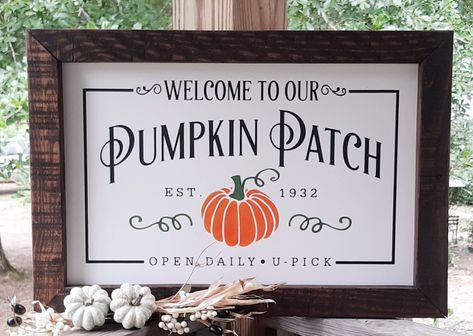 Pumpkin patch sign outdoor pumpkin sign Welcome To Our Pumpkin Patch Sign, Pumpkin Patch Chalkboard Ideas, Pumpkin Patch Decorating Ideas Indoor, Pumpkin Signs Wooden Painted, Pumpkin Patch Sign Diy, Pumpkin Sign Diy, Pumpkin Patch Diy, Welcome To Our Pumpkin Patch, Easter Balloon Decor