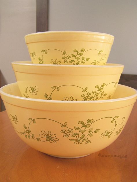 Vintage Pyrex Mixing Bowls - Set of 3 Nesting Bowls - Shenandoah Pattern - Yellow Pyrex Bowls, Green Flowered Design by RetrospectiveLife on Etsy Kitchen Cabinet Shelves, Cabinet Shelves, Vintage Pyrex Bowls, Pyrex Mixing Bowls, Pyrex Bowls, Being Honest, Mixing Bowls Set, Vintage Kitchenware, Nesting Bowls