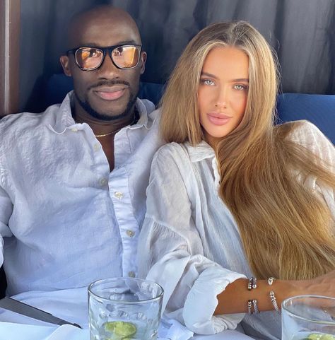 Interracial Celebrity Couples, She Is Everything, Different Beauty, Black Man White Girl, A Good Woman, Good Woman, Interracial Family, Black And White People, Black And White Couples