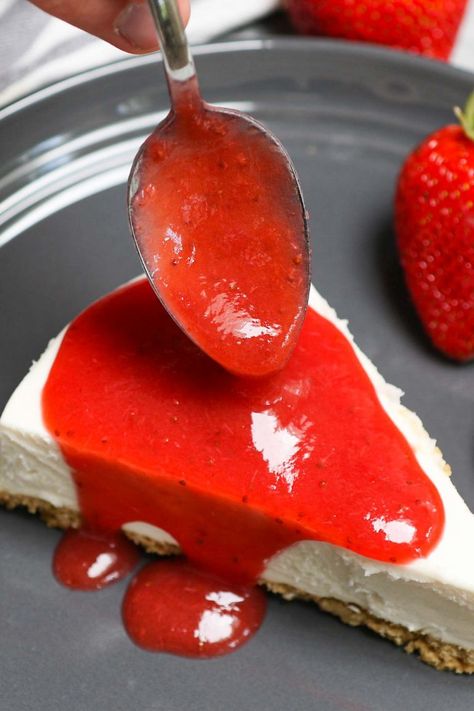 Strawberry Glaze Recipe Cheesecake, Strawberry Drizzle For Cheesecake, Strawberry Syrup For Cheesecake, Strawberry Cheesecake Glaze, Strawberry Compote For Cheesecake, Strawberry Glaze Recipe Jello, Strawberry Cheesecake Topping Recipes, Cheesecake Sauces, Strawberry Pie Glaze Recipe