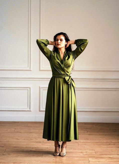 Olive Green Dress Wedding, Green Dress Wedding Guest, Green Dress Wedding, Long Sleeve Wedding Guest Dresses, Formal Dress For Wedding Guest, Olive Green Wedding, Olive Green Bridesmaid Dresses, Olive Green Weddings, Olive Wedding