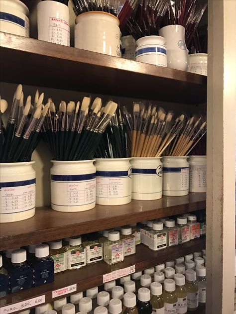 Art Supplies Store Aesthetic, Art Supply Store Aesthetic, Expensive Paintings Art, Painting Supplies Aesthetic, Art Store Aesthetic, Art Materials Aesthetic, Art Supplies Aesthetic, Art Major Aesthetic, Watercolour Supplies