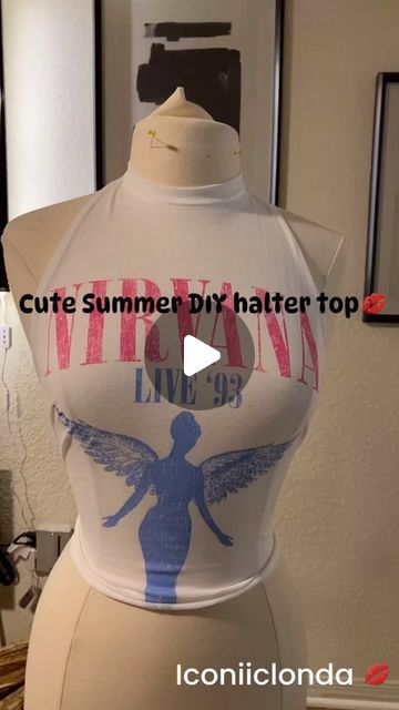 Yolanda W. on Instagram: "A quick tutorial on how to make a cute summer halter top out of your favorite graphic T! This is a oldie but goodie! ☝🏾💋" T Shirt To Halter Top, Halter Top Diy Tee Shirts, T Shirt Halter Top Diy, Make A T Shirt Cute, Tshirt Into Halter Top, Tshirt To Halter Top, T Shirt Into Halter Top, Diy Tank Top From T Shirt, Diy Halter Top Pattern