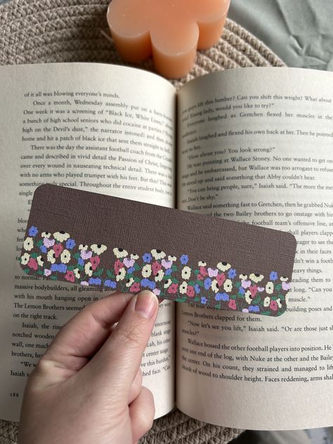 Taylor Swift Inspired bookmark in the style of the famous surprise songs piano, relive the best night of your life all over again, whether you loved or lost your favourite surprise song, with this stunning bookmark. featuring a floral design on the front and a brown background on the reverse.  Bookmarks are approx 5cm wide and 15.2cm tall. They are printed double-sided on 300gsm textured cardstock and have a stunning curved edge detail. Surprise Song Piano, Piano Bookmark, Taylor Swift Bookmarks, Bookmarks Diy, Handmade Bookmarks Diy, Cute Bookmark, Taylor Swift Inspired, Bookmark Ideas, Handmade Bookmarks