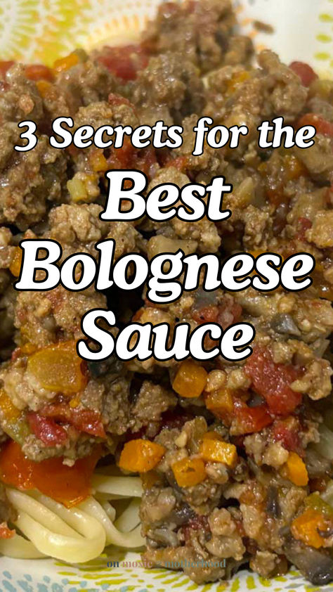 Best Bolognese Sauce Recipe Best Bolognese Sauce Authentic, Bolognese Sauce Giada, Easy Bolognese Recipe, Beef Bolognese Recipe, Best Bolognese Recipe, Bolognese Recipes, Bolognese Sauce Authentic, Best Bolognese Sauce, Tagliatelle Bolognese