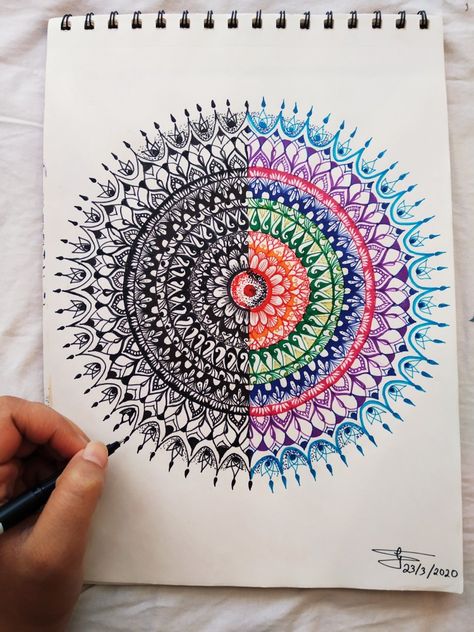 Black vs Colours Mandala Art With Sketch Pens, Colour Pen Mandala Art, Colour Pen Art Sketch, Mandala Art With Colour Pens, Moody Drawings, Zen Mandala, Easy Mandala, Mandala Doodle, Easy Mandala Drawing