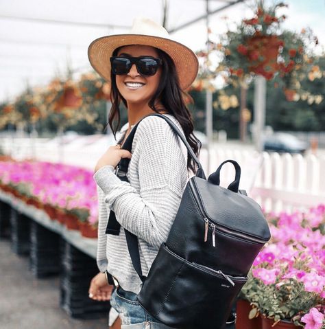 Blogger Sarah Lindner of The House of Sequins wearing Matt & Nat Backpack and Henley Sweater at Abercrombie & Fitch Matt And Nat Backpack, Back To School Looks, Vegan Backpack, Fall Back To School, Matt And Nat, Vegan Leather Backpack, Rucksack Bag, Faux Leather Backpack, Henley Sweater