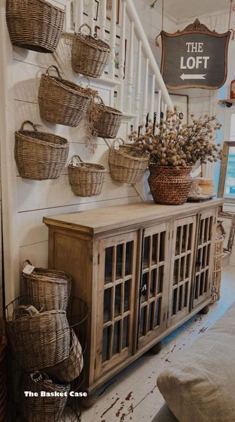 Country Decorating Ideas For The Home, Cottage Core Decor, Living Space Decor, Shabby Home, Viborg, French Country Decor, Basket Wall Decor, Home Decor Baskets, Display Furniture