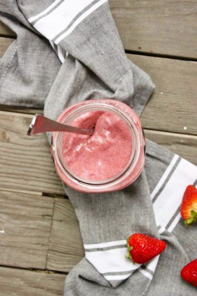 Vegan Strawberry Lemon Blended Chia Pudding Blended Chia Pudding, Homesteading Recipes, Chia Recipes, Pudding Chia, Strawberry Pudding, Chia Recipe, Chia Pudding Recipes, Vegan Drinks, Best Smoothie Recipes