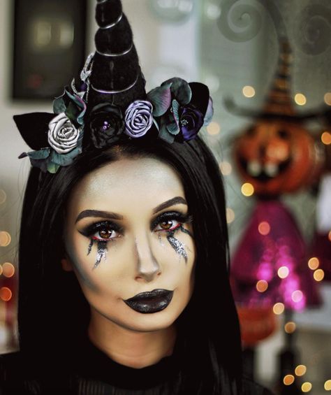 41 Unicorn Halloween Makeup Ideas Perfect for 2018 - Glamour Black And White Unicorn, Unicorn Makeup Tutorial, Unicorn Makeup Halloween, Evil Unicorn, Unicorn Diy, Unicorn Halloween Costume, Halloween Make-up Looks, Sparkly Makeup, Zombie Walk