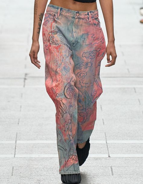 FASHION'S EQUIPOISE — gauchere spring 2023 rtw Spring 2023 Pants, Sweatpants Ideas, Embroidery Portfolio, 2023 Pants, Activewear Photoshoot, Edgy Fits, Painted Clothes Diy, Casual Pants Style, Custom Jeans