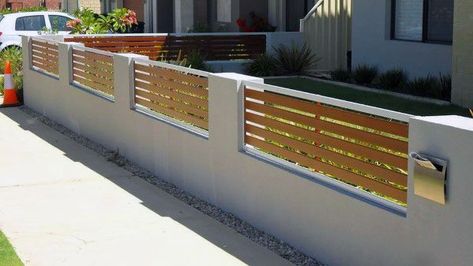 Top 60 Best Modern Fence Ideas - Contemporary Outdoor Designs Home Fence Ideas Metal, Retaining Fence Ideas, Rendered Fence Ideas, Cement And Wood Fence, Half Fence Ideas, Stucco Fence Ideas, Stucco And Wood Fence, Fence Wood Ideas, Boundary Fence Ideas