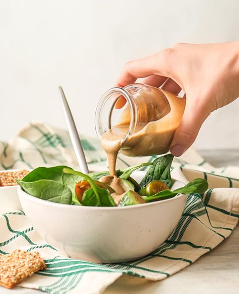 Easy Maple Tahini Dressing (Vegan And Gluten-Free) - Wow, It's Veggie?! Maple Syrup Dressing, Vegan Tahini Dressing, Maple Tahini Dressing, Tahini Salad Dressing, Tahini Dressing Recipe, Dressings Recipes, Tom Kha Gai, Vegan Salad Dressing, Veg Recipe