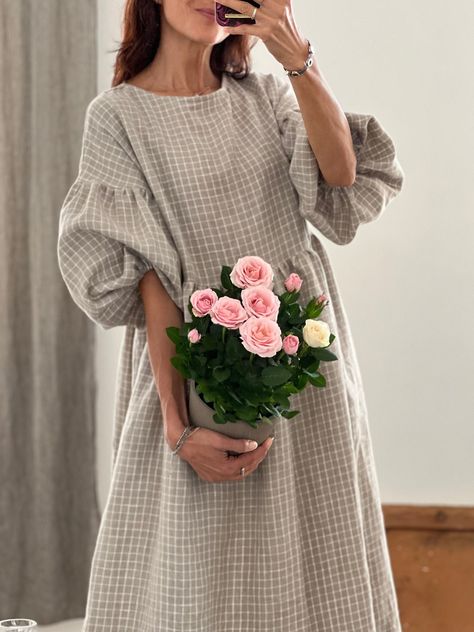 Check Design Dress, Linen Clothes For Women Classy, Diy Boho Clothes, Grey Gingham, White Grid, Linen Dress Women, Linen Sweater, Gingham Dress, Linen Clothes