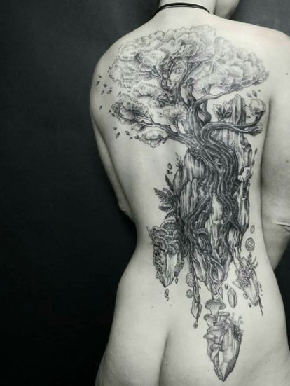 Forest Back Tattoo, Tree Of Life Back Tattoo Women, Back Tree Tattoo Women, Tree Of Life Full Back Tattoo, Back Tattoo Tree, Complex Tattoos, Full Body Nature Tattoos, Large Tree Tattoo Back Pieces, Full Body Tree Tattoo