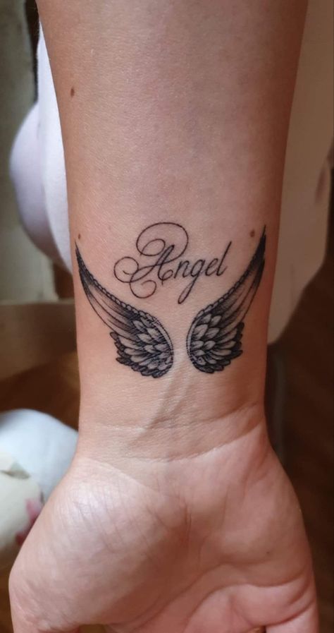 Angel Wings Tattoos For Women, Wing Tattoo Designs For Women, Wrist Tattoos Men, Tattoo Angel Wings, Tats With Meaning, Angel Tattoo For Women, Small Wrist Tattoo, Tattoos For Dad Memorial, Alas Tattoo