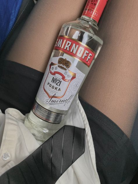 Smirnoff Vodka Aesthetic, Vodka Astethic, Smirnoff Aesthetic, Vodka Tumblr, Bully Book, Smirnoff Bottle, Pretty Alcoholic Drinks, Smirnoff Ice, Smirnoff Vodka