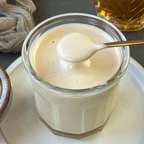 Whipped Maple Cream (1 Ingredient) Maple Creamer Recipe, Maple Cream Recipe, Whipped Maple Syrup, Homemade Maple Syrup Recipe, Homemade Maple Syrup Easy, Whipped Cream With Maple Syrup, Maple Cream Coffee, Maple Simple Syrup Recipe, Maple Syrup Whipped Cream