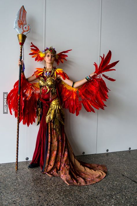 Handmade and original design phoenix costume by Crescent Crimson Dragon Diy Karneval, Nailart Halloween, Phoenix Costume, Dinner Videos, Punny Halloween Costumes, Themed Costumes, Monster Munch, The Mask Costume, Best Friend Halloween Costumes