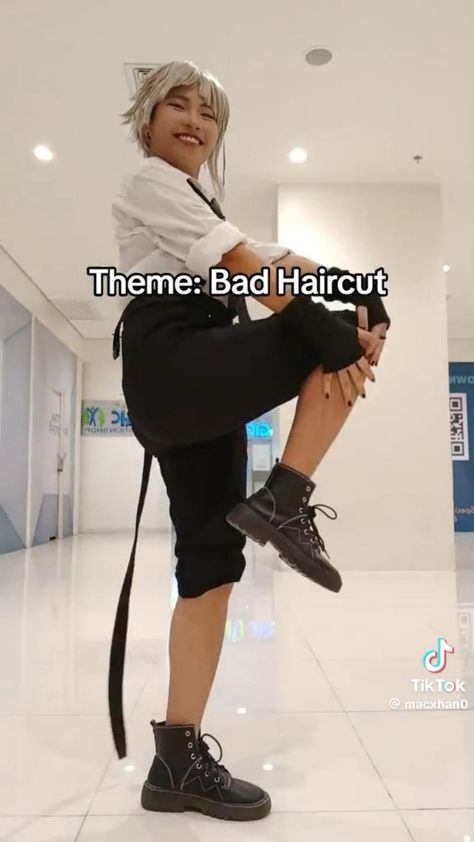 macxhan0 on tiktok #bsd #dresstoimpress Bsd Eyes, Bsd Cosplay, Ugly Cat, Bad Haircut, Bsd Memes, The Pose, Silly Dogs, Bongou Stray Dogs, Stray Dogs Anime