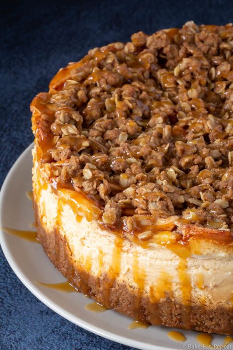 Apple Crisp Cheesecake - Bake. Eat. Repeat. Apple Crisp Thanksgiving, Apple Crisp Cheesecake Recipe, Apple Desserts Thanksgiving, Baked Apples Dessert, Cheesecake Recipes Apple, Christmas Apple Desserts, Fruity Cheesecake Recipes, Apple Crisp Cheesecake Pie, Gourmet Cheesecake Recipes