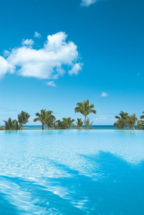 Le Victoria Hotel Mauritius Strand Wallpaper, Mauritius Hotels, Breathtaking Places, Tropical Beaches, Beach Wallpaper, Beautiful Nature Wallpaper, Alam Yang Indah, Tropical Islands, Beautiful Islands