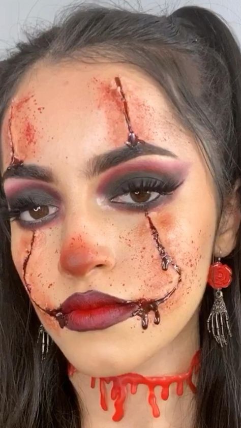 Gory Clown Halloween Makeup, Killer Nurse Makeup, Easy Halloween Makeup Scary, Spx Makeup Halloween, Special Effects Halloween Makeup, Diy Scary Clown Costume For Women, Special Effects Makeup Ideas Simple, Easy Special Effects Makeup Ideas, Halloween Face Makeup Scary