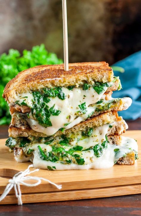 15 Gourmet Grilled Cheese Sandwiches That Are Insanely Good - XO, Katie Rosario Swiss Grilled Cheese, Pesto Grilled Cheese, Spinach Sandwich, Gourmet Grilled Cheese Sandwich, Vegan Food Truck, Fancy Grilled Cheese, Vegan Sandwich Recipes, Grilled Sandwiches, Vegan Spinach