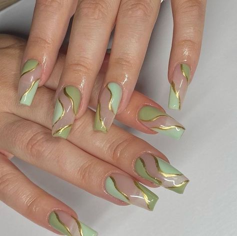 Nails Design Pastel, Mint Green Nail Designs, Acrylic Nail Designs Coffin, Mint Green Nails, Emerald Nails, Green Acrylic Nails, Medium Coffin, Green Nail Designs, Lovely Nails