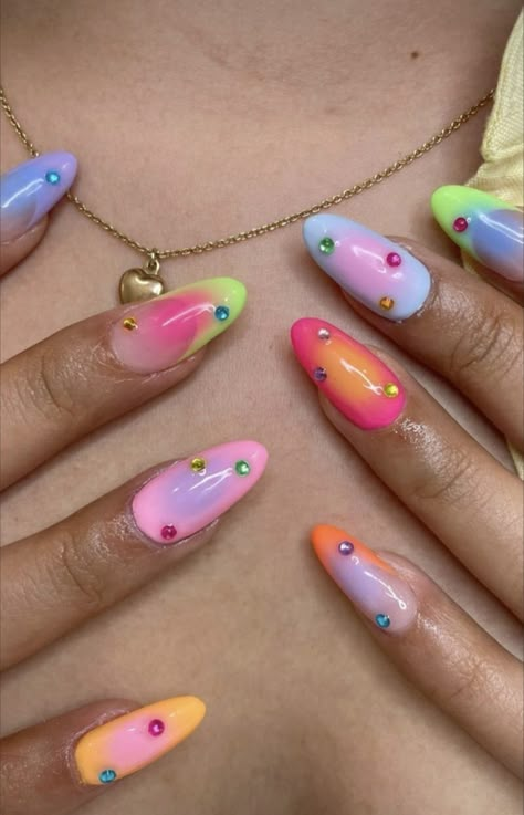 2000s Nail Trends, Aesthetic Rainbow Nails, Pansexual Nail Art, Dopamine Nails, Multi Design Nails, Steven Universe Nails, Indie Nail Designs, Pansexual Nails, Loud Nails