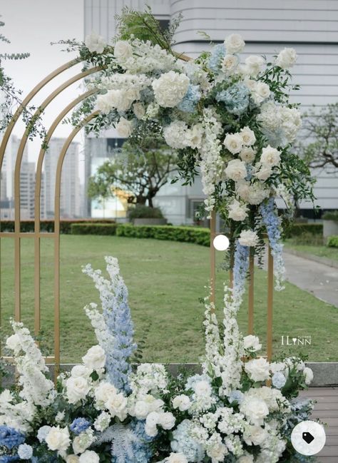 Powder Blue Wedding, Wedding Gate, Chic Home Decor Ideas, Blue Wedding Decorations, Blue White Weddings, New Home Decor Ideas, White Bridal Shower, Wedding Backdrop Design, Wedding Backdrop Decorations