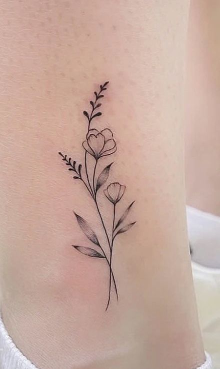 Fineline Flower Tattoo Design, Tiny Flower Tattoos, Simple Flower Tattoo, Ankle Tattoos For Women, Small Quote Tattoos, Pretty Hand Tattoos, Finger Tattoo Designs, Faith Tattoo, Foot Tattoos For Women