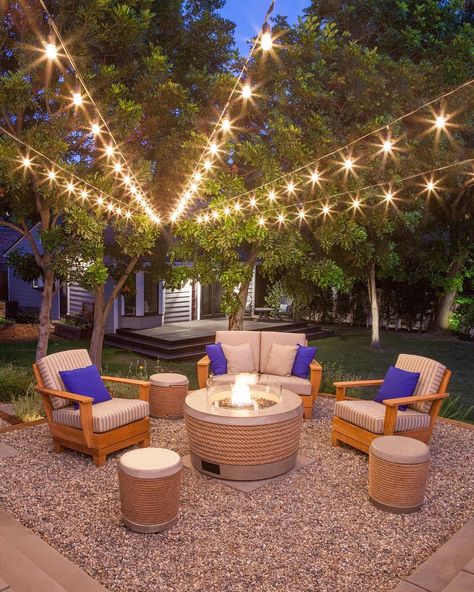 Side Patio, Garden Seating Area, Beach Fire, Fire Pit Furniture, Fire Places, Backyard Seating, Luxury Tents, Backyard Lighting, Modern Backyard