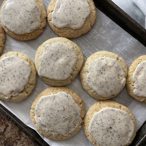 Make Taylor Swift Chai Cookies Recipe This Fall | 2023 - Brit + Co Vanilla Chai Shortbread Cookies, Taylor Swift Chai Cookies, Autumn Bakes, Chai Cookies Recipe, Cookie Perfection, Chai Cookies, Monthly Ideas, Pumpkin Banana Bread, Ella Bella